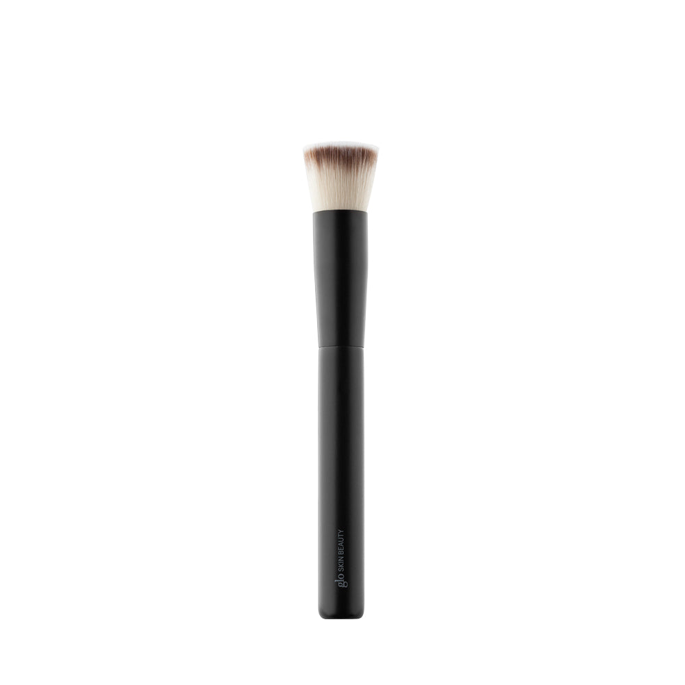 #105 - Flat Top Kabuki Brush
